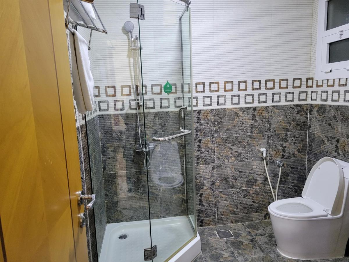 Farah Hotel Apartment Маскат Екстер'єр фото